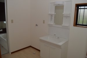 岡山市東区益野　外壁塗装・壁紙・床の張替等?19