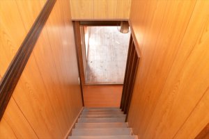 倉敷市 福田公園付近 W邸　外壁塗装・壁紙・床の張替・バスルーム改修他